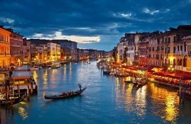 威尼斯旅行家：体验真实的威尼斯，探索当地文化(威尼斯旅行团)